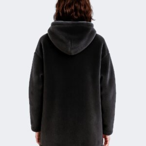 Mega Big Hoodie Oxford  Frío emocional, calor textil