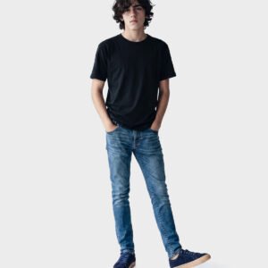 Sneaker “Exilio Azul”