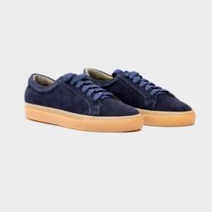 Sneaker “Exilio Azul”
